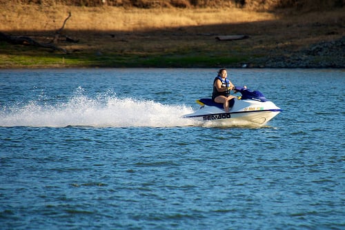 How Much Does a Jet Ski Cost? | HowMuchIsIt.org